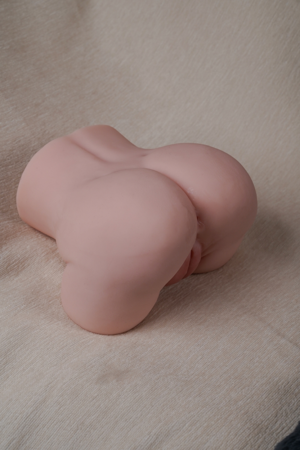 Diana - Curvy Hips sTPE Torso Doll thumbnail 9